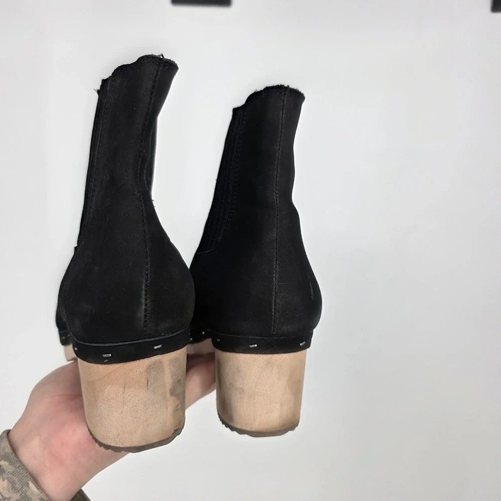 LOFT Women's Black Suede‎ Wood Heel Clog Bootie Size 10.5 M